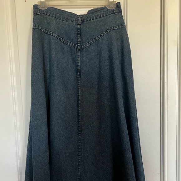 Vintage Geoffrey Hunter Midi Denim Button Skirt - Picture 2 of 5
